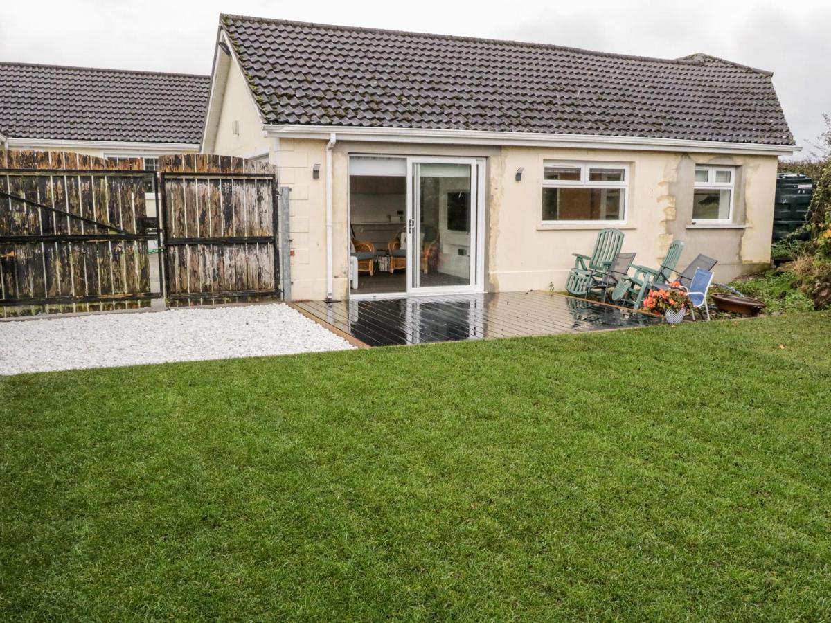 Vila 19A Lismenary Road Ballyclare Exteriér fotografie